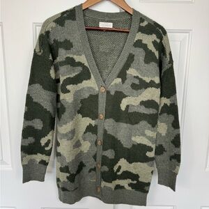 NWT Lucky Brand Green Camo Cardigan Wool Blend‎ Sweater Women’s Medium